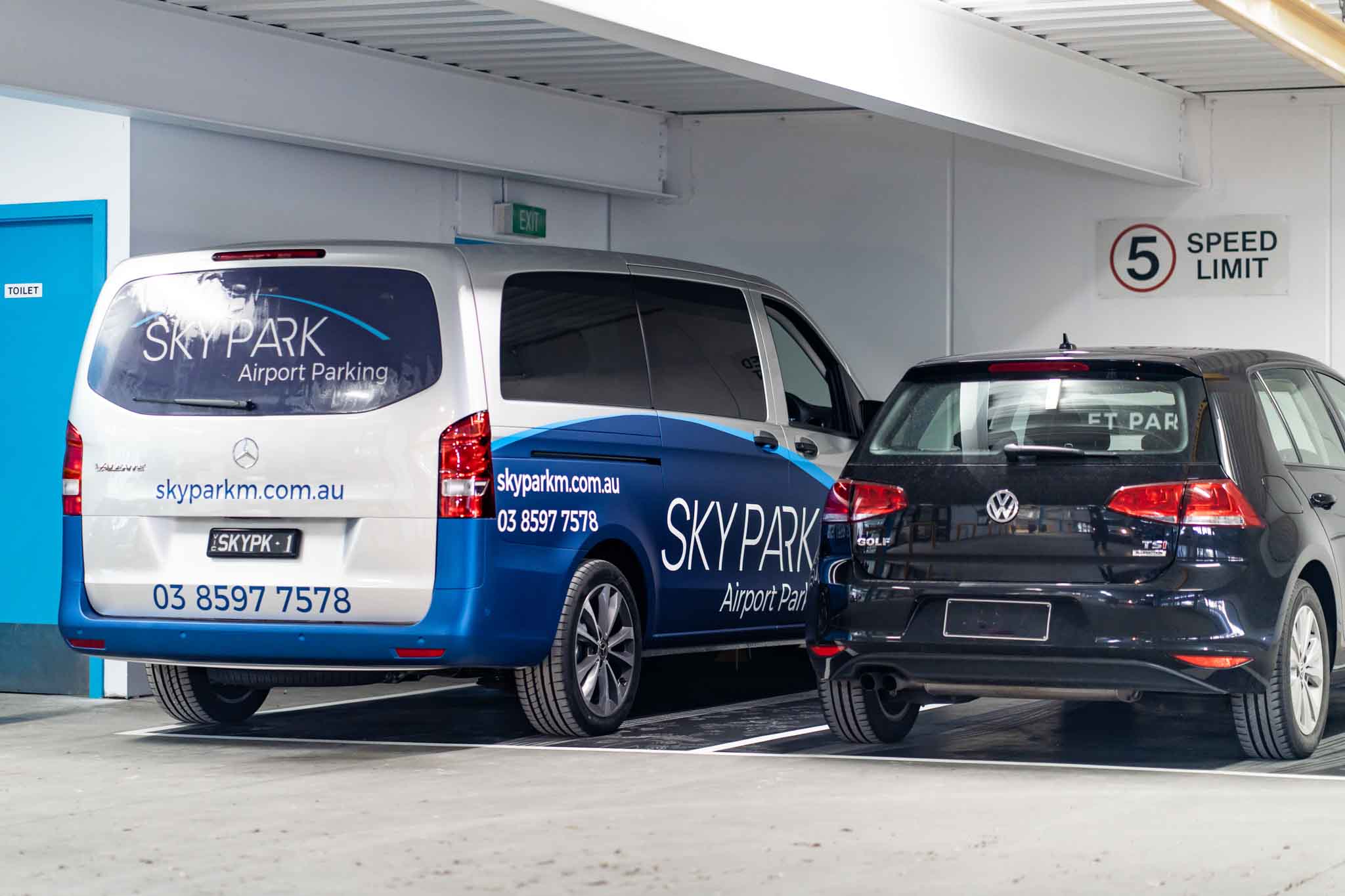 SkyPark Melbourne Airport Shuttle