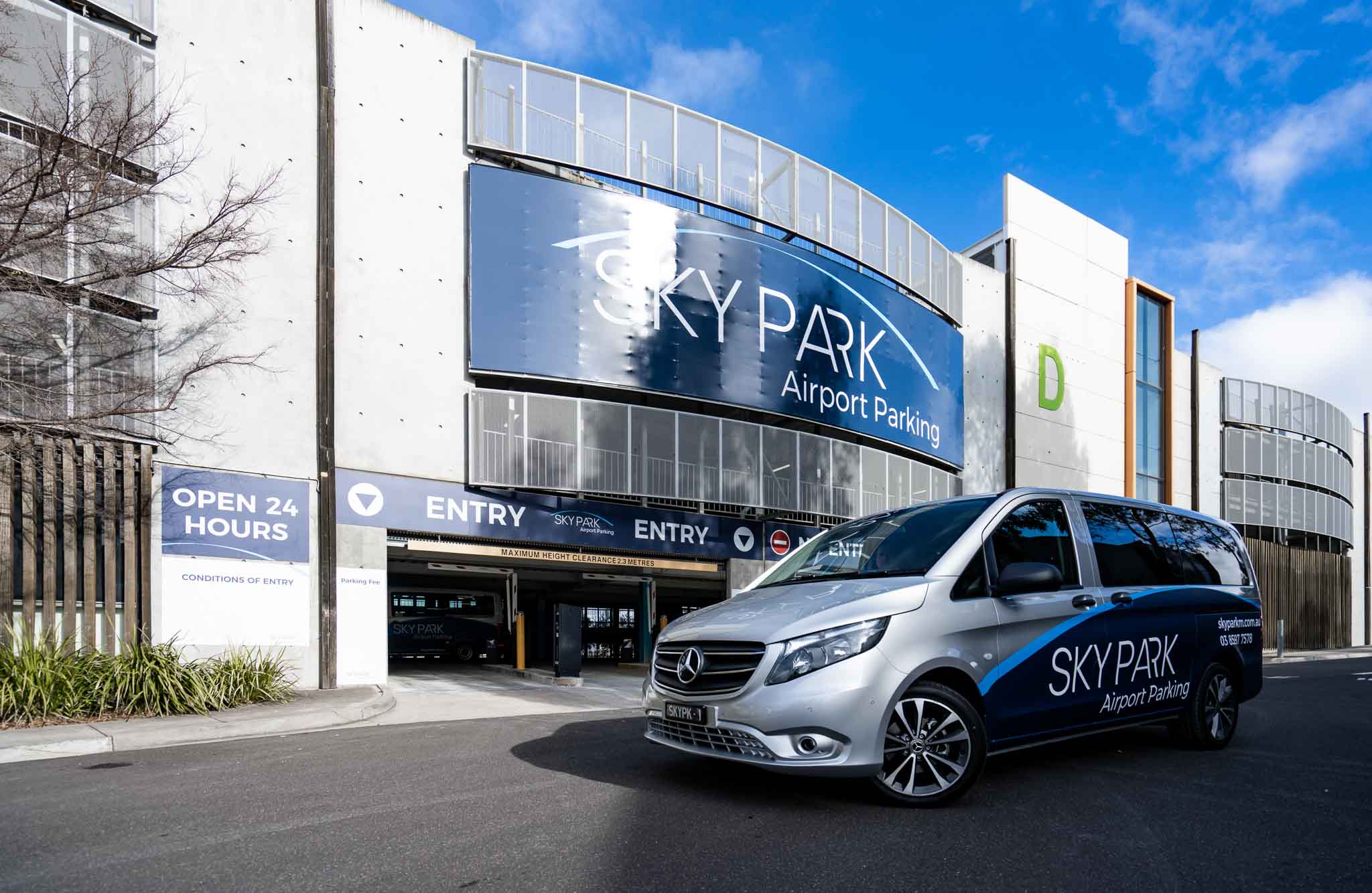 SkyPark Melbourne Airport Shuttle in front of SkyPark Melbourne Airport Parking