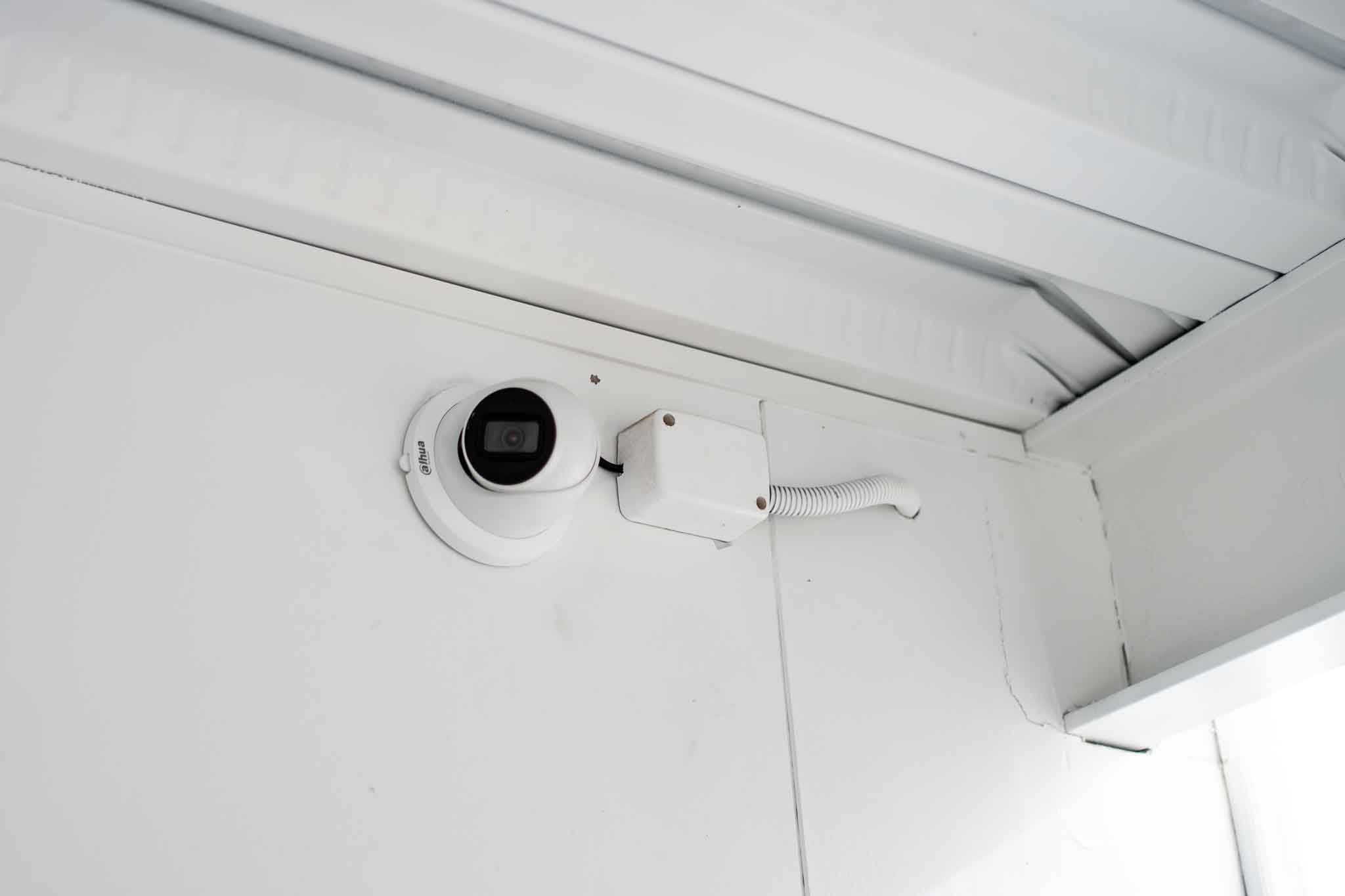 24/7 Security Monitoring Security Cameras